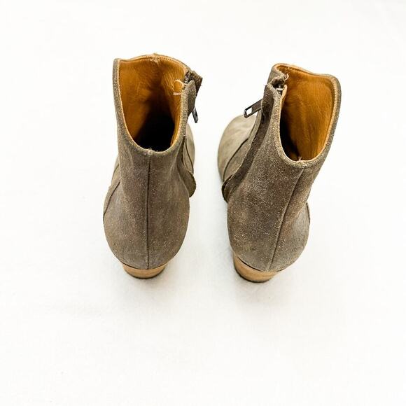 Isabel Marant Distressed Suede Leather Round Toe Ankle Bootie Size 36 France - Picture 2 of 6